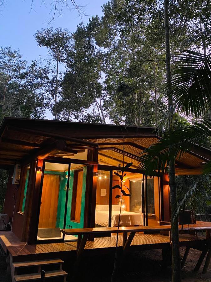 Banana Bamboo Ecolodge Ubatumirim Exterior photo