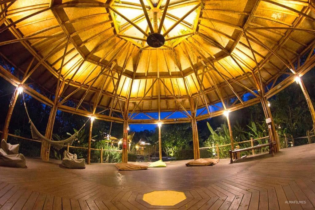 Banana Bamboo Ecolodge Ubatumirim Exterior photo