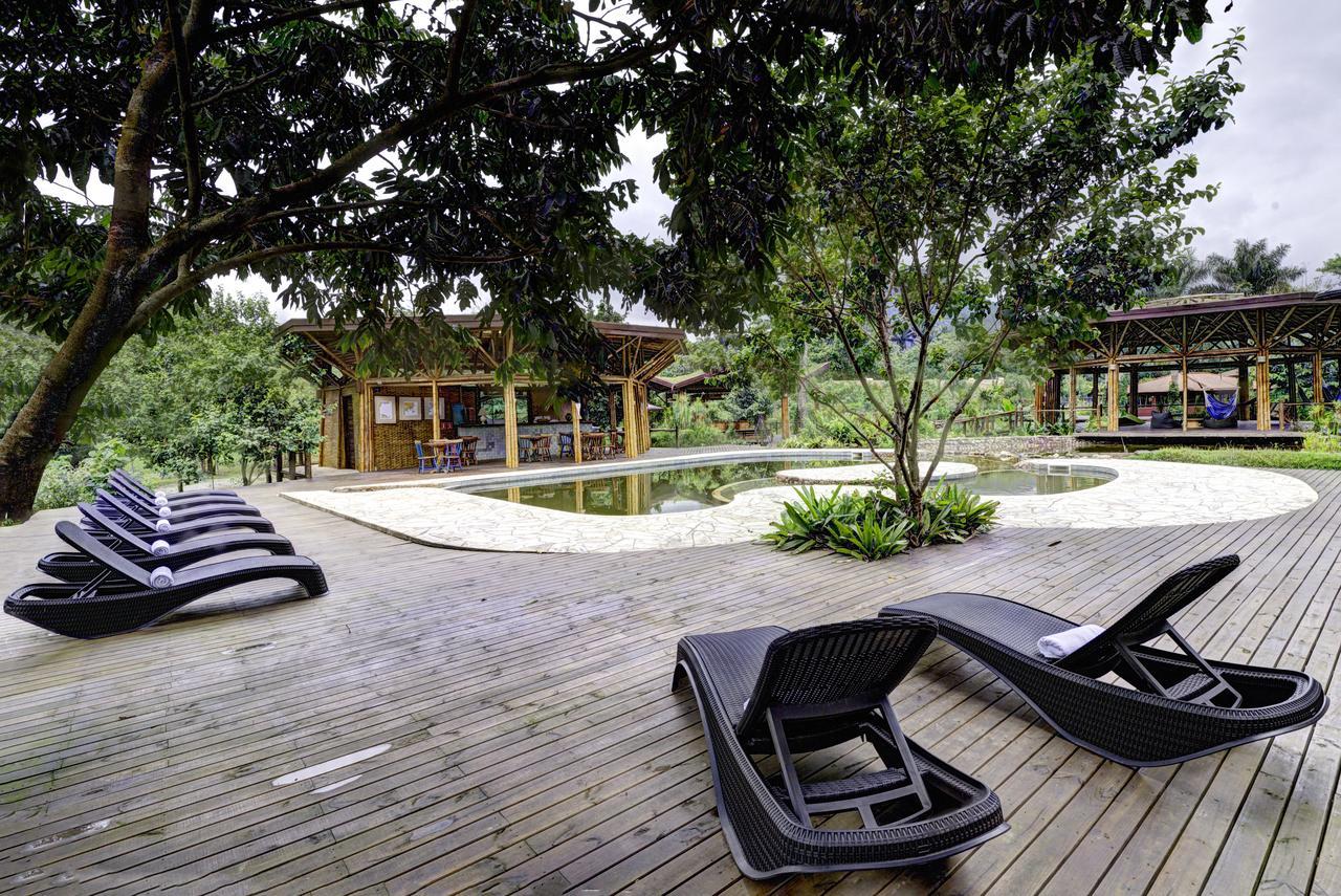 Banana Bamboo Ecolodge Ubatumirim Exterior photo