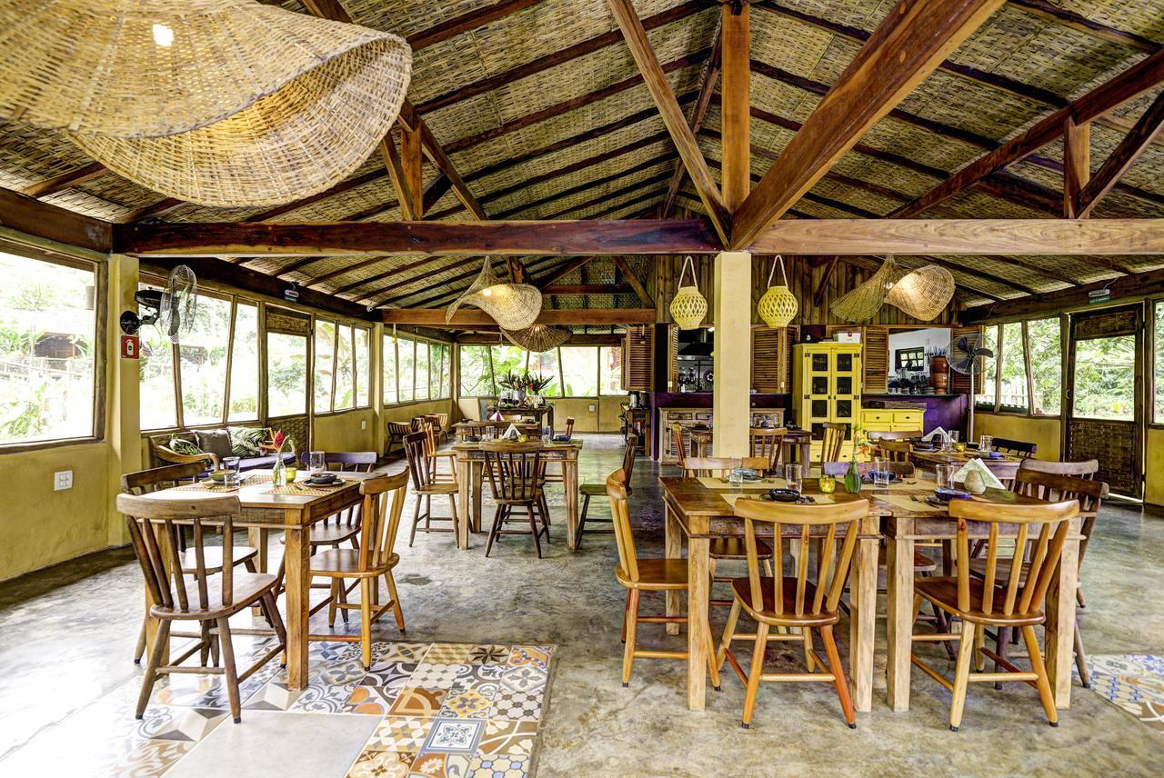 Banana Bamboo Ecolodge Ubatumirim Exterior photo